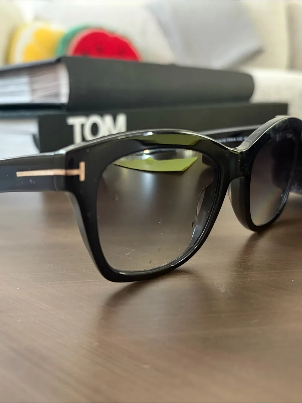 Tom Ford Black Frame Sunglasses with Gradient Gray Lenses. Has a small blemish